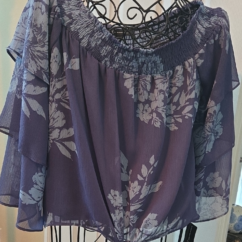 NWT INC Floral Off-Shoulder Top - Blues Sz Sm